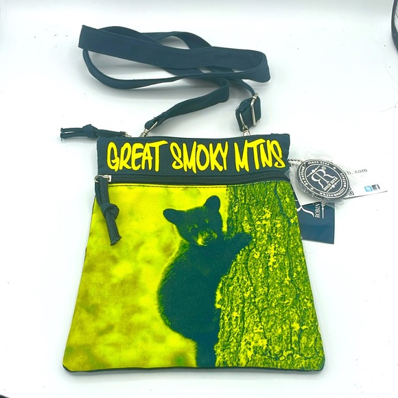 Robin Ruth | Bags | Robin Ruth Great Smokey Mountains Bear Cloth ...